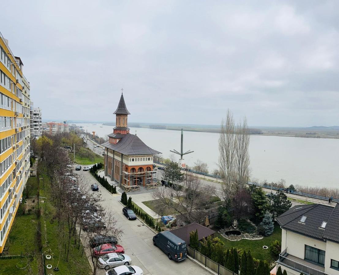 Hotel Royale Galaţi Exterior foto