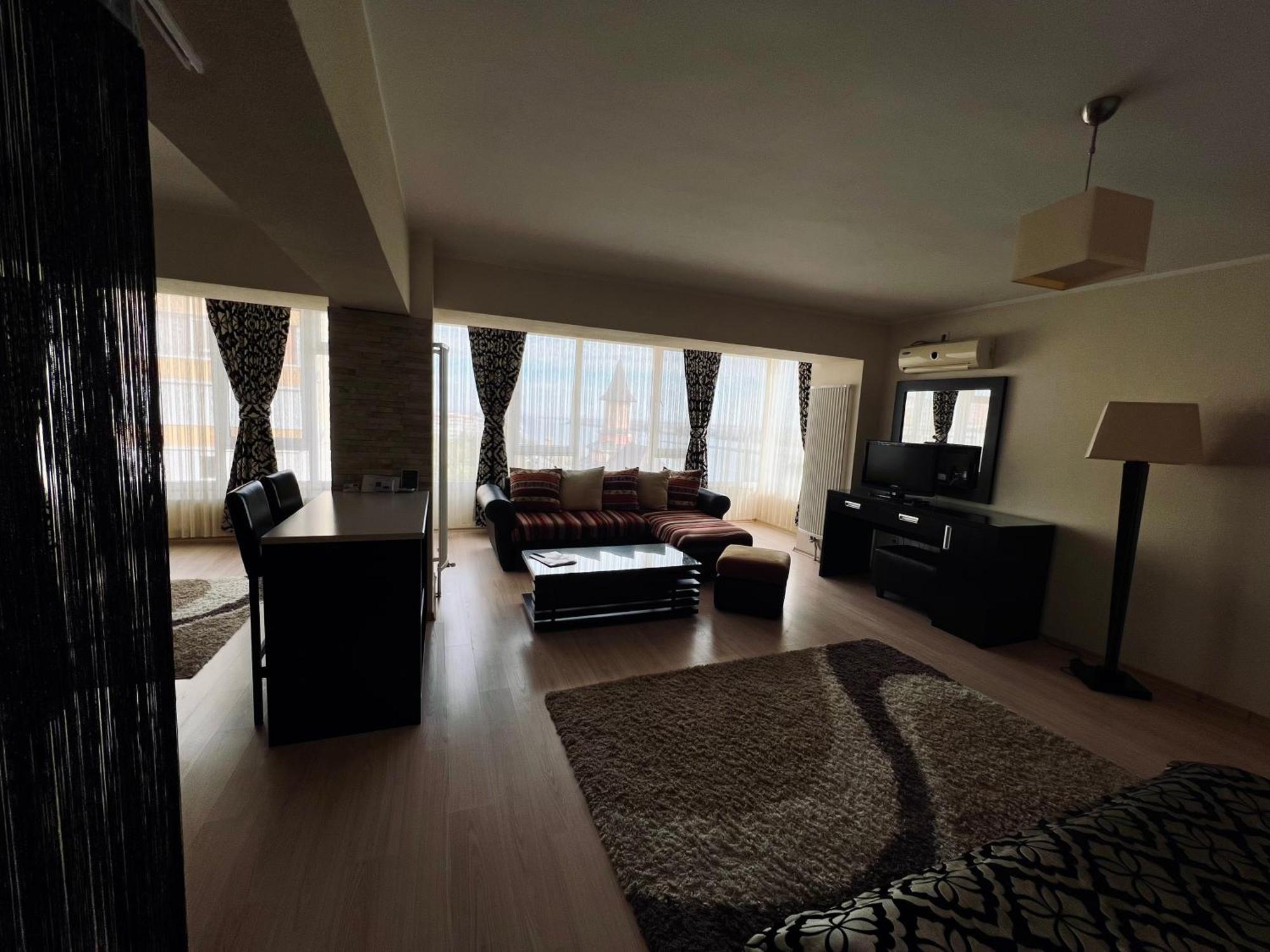 Hotel Royale Galaţi Zimmer foto