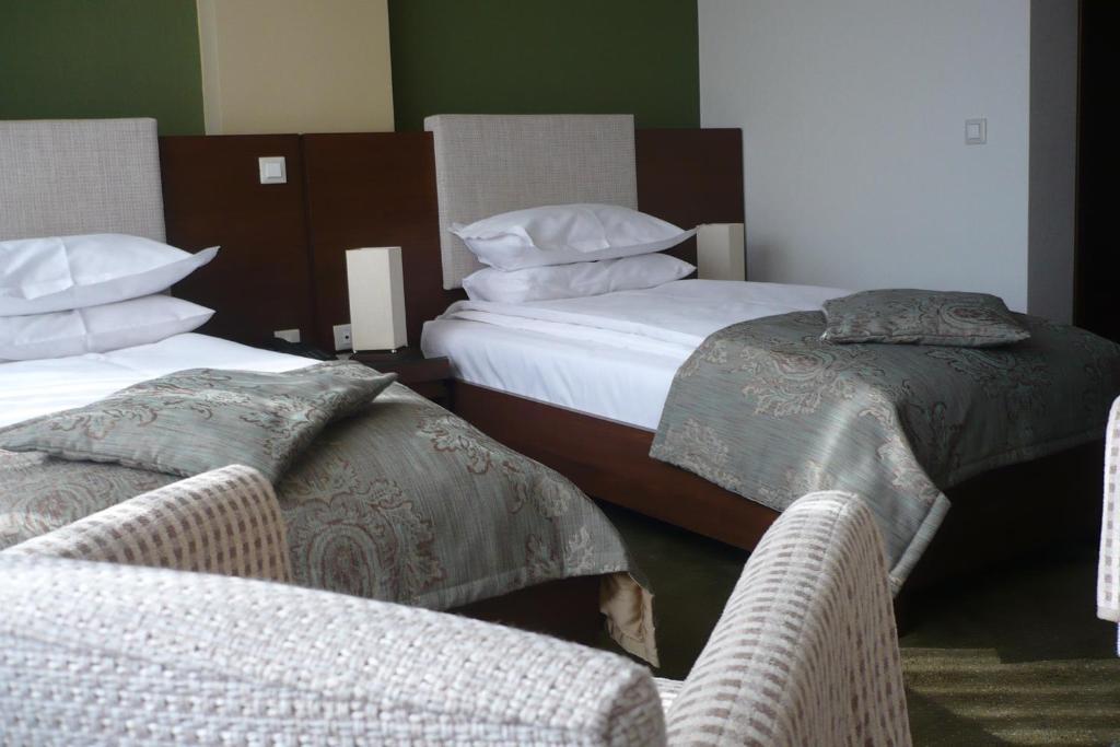 Hotel Royale Galaţi Zimmer foto